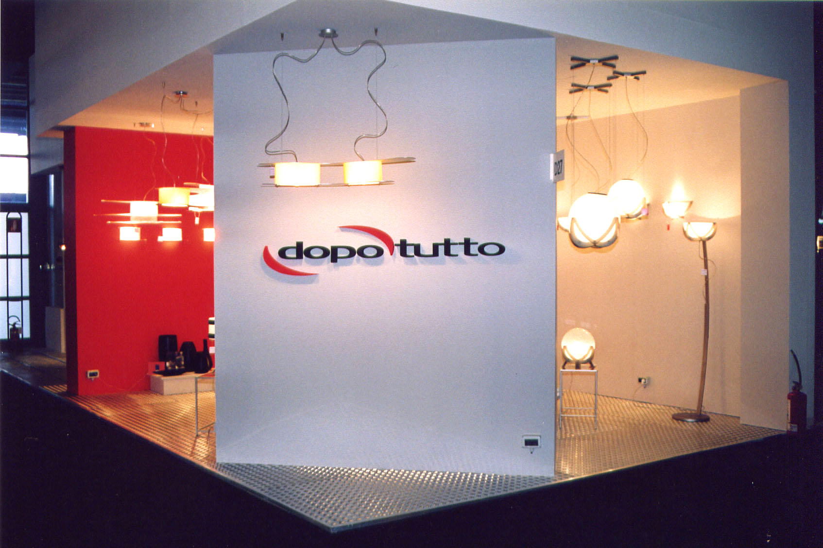 stand DOPOTUTTO | euroluce Milano
